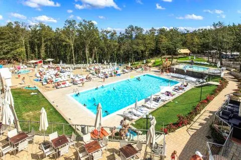 Orlando in Chianti Glamping Resort - swimming pool