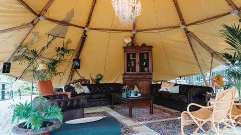 Tipi Tent Lounge