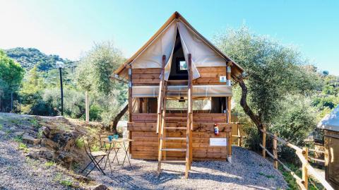 Lago Idro Glamping Boutique starts the season with new accommodation and sanitary building.