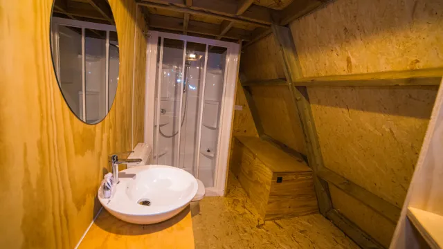 Chianti A Luxury bathroom