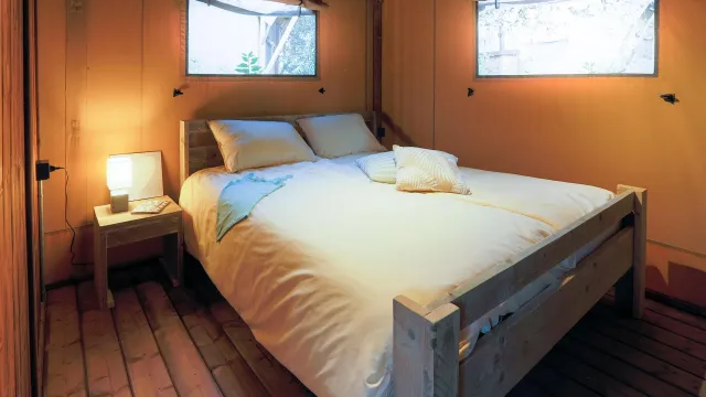 Glamping Weekend Safari Lodge bedroom