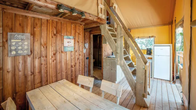 Glamping Weekend Safari Lodge