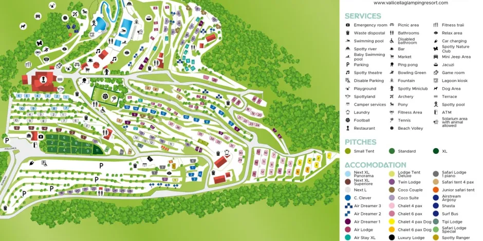 Map of a campsite with symbols for amenities and paths on a green background.