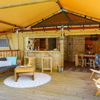 Luxury Lodge Vallicella_cover