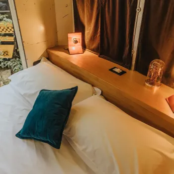 Glamping Chianti American Bus