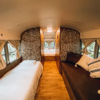 Glamping Chianti Schoolbus