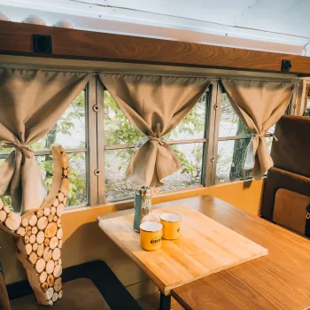 Glamping Chianti Schoolbus