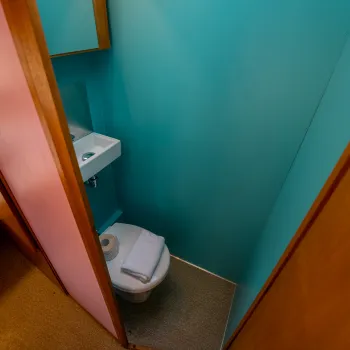 Glamping Vallicella Shasta toilet
