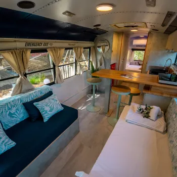 Glamping Vallicella Surf bus