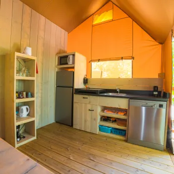 Spotty Lodge Ranger kitchen