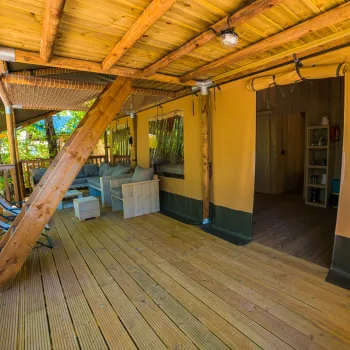 Spotty Lodge Ranger terrace