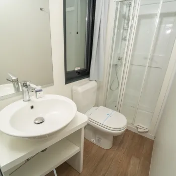 Vallicella Next L bathroom