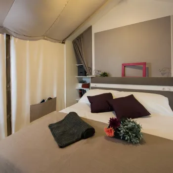 Vallicella Tin Lodge 