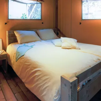Glamping Weekend Safari Lodge bedroom