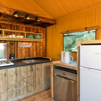 Glamping Weekend Safari Lodge 